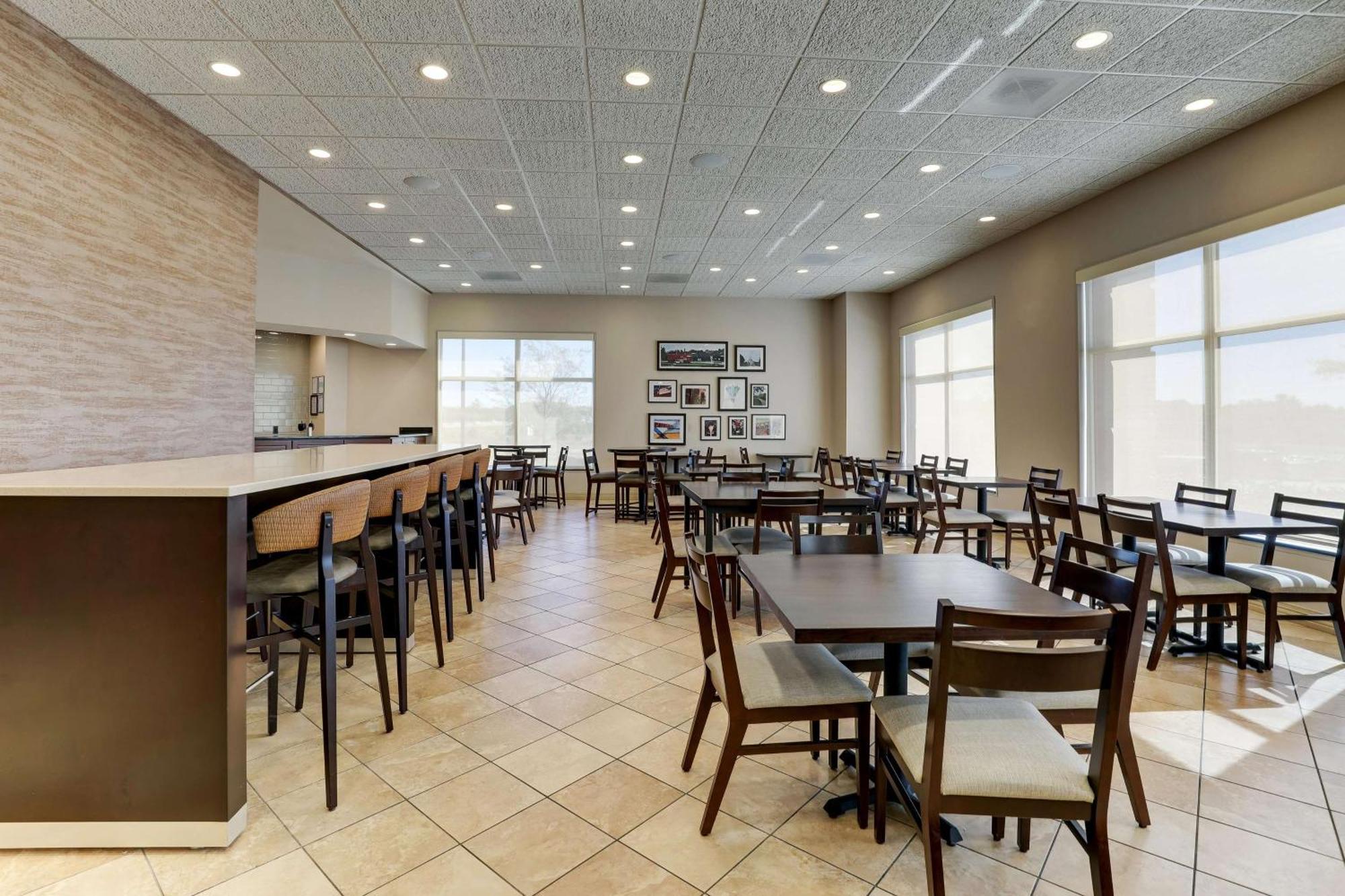 Drury Inn & Suites Independence Kansas City Blue Springs Exterior foto